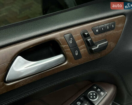 Черный Мерседес ГЛ-класс, объемом двигателя 4.66 л и пробегом 199 тыс. км за 24400 $, фото 13 на Automoto.ua