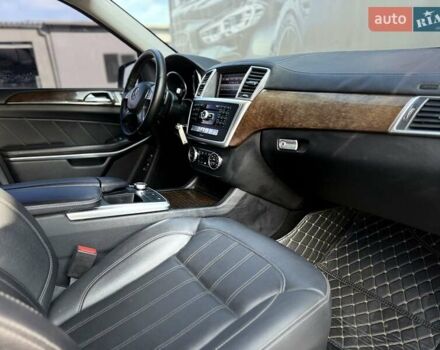 Черный Мерседес ГЛ-класс, объемом двигателя 3 л и пробегом 231 тыс. км за 21400 $, фото 59 на Automoto.ua