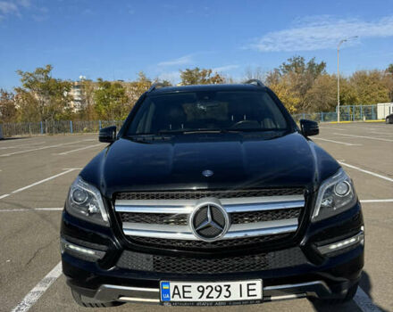 Мерседес ГЛ-Клас 2013 у Кривому Розі на Automoto.ua Чорний Мерседес ГЛ-Клас, об'ємом двигуна 3 л та пробігом 109 тис. км за 30000 $, фото 17 на Automoto.ua