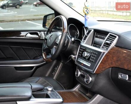 Чорний Мерседес ГЛ-Клас, об'ємом двигуна 3 л та пробігом 240 тис. км за 26999 $, фото 42 на Automoto.ua