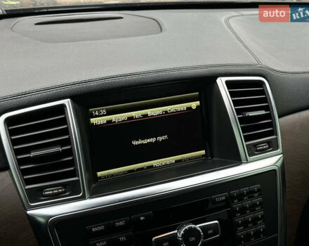 Черный Мерседес ГЛ-класс, объемом двигателя 4.66 л и пробегом 199 тыс. км за 24400 $, фото 20 на Automoto.ua