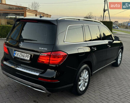 Черный Мерседес ГЛ-класс, объемом двигателя 2.99 л и пробегом 266 тыс. км за 23800 $, фото 2 на Automoto.ua