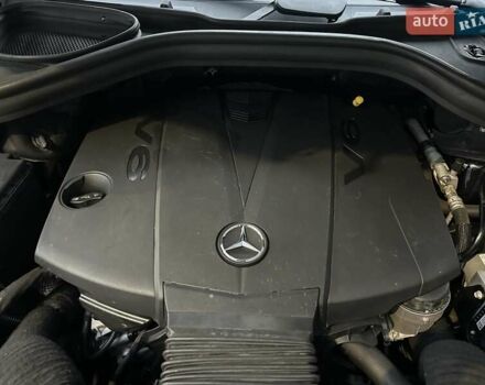 Черный Мерседес ГЛ-класс, объемом двигателя 3 л и пробегом 215 тыс. км за 21750 $, фото 76 на Automoto.ua