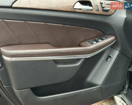 Черный Мерседес ГЛ-класс, объемом двигателя 4.66 л и пробегом 199 тыс. км за 24400 $, фото 11 на Automoto.ua