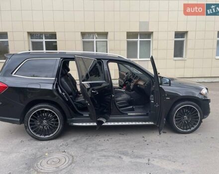 Мерседес ГЛ-класс 2013 в Ровно на Automoto.ua Черный Мерседес ГЛ-класс, объемом двигателя 2.99 л и пробегом 240 тыс. км за 25700 $, фото 45 на Automoto.ua