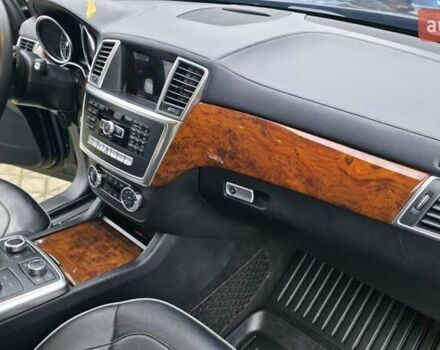 Черный Мерседес ГЛ-класс, объемом двигателя 4.66 л и пробегом 285 тыс. км за 29999 $, фото 44 на Automoto.ua