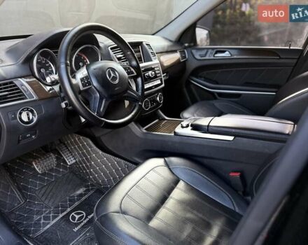 Черный Мерседес ГЛ-класс, объемом двигателя 3 л и пробегом 231 тыс. км за 21400 $, фото 32 на Automoto.ua
