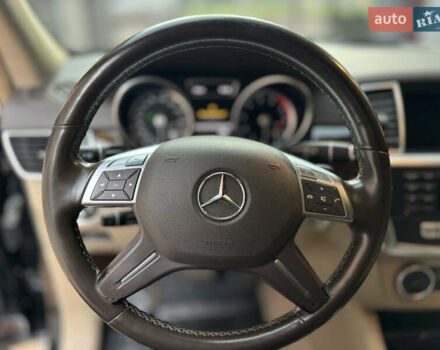 Черный Мерседес ГЛ-класс, объемом двигателя 4.5 л и пробегом 181 тыс. км за 25000 $, фото 14 на Automoto.ua