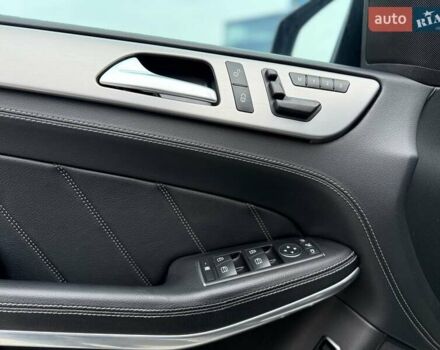 Чорний Мерседес ГЛ-Клас, об'ємом двигуна 3 л та пробігом 173 тис. км за 31500 $, фото 51 на Automoto.ua