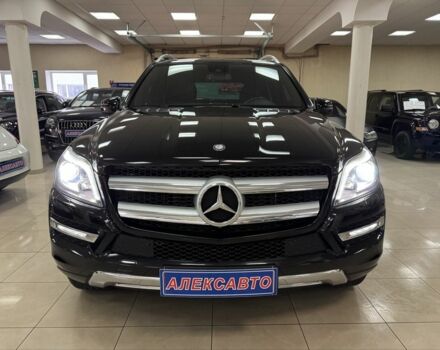 Черный Мерседес ГЛ-класс, объемом двигателя 3 л и пробегом 126 тыс. км за 30000 $, фото 4 на Automoto.ua