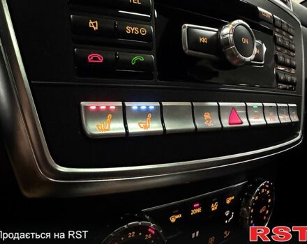 Черный Мерседес ГЛ-класс, объемом двигателя 3 л и пробегом 126 тыс. км за 30000 $, фото 11 на Automoto.ua