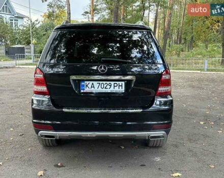 Черный Мерседес ГЛ-класс, объемом двигателя 5.46 л и пробегом 360 тыс. км за 18900 $, фото 24 на Automoto.ua