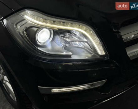 Черный Мерседес ГЛ-класс, объемом двигателя 2.99 л и пробегом 266 тыс. км за 23800 $, фото 22 на Automoto.ua