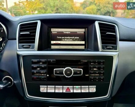 Черный Мерседес ГЛ-класс, объемом двигателя 3 л и пробегом 208 тыс. км за 26800 $, фото 71 на Automoto.ua