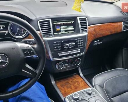 Черный Мерседес ГЛ-класс, объемом двигателя 4.66 л и пробегом 285 тыс. км за 29999 $, фото 49 на Automoto.ua