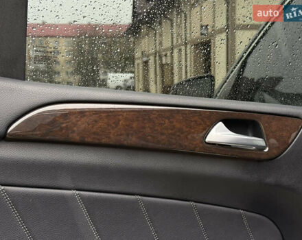 Черный Мерседес ГЛ-класс, объемом двигателя 3 л и пробегом 160 тыс. км за 23500 $, фото 24 на Automoto.ua
