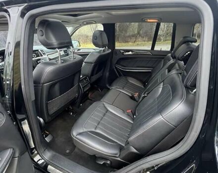 Чорний Мерседес ГЛ-Клас, об'ємом двигуна 3 л та пробігом 260 тис. км за 25500 $, фото 8 на Automoto.ua
