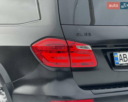 Черный Мерседес ГЛ-класс, объемом двигателя 5.5 л и пробегом 205 тыс. км за 44000 $, фото 5 на Automoto.ua