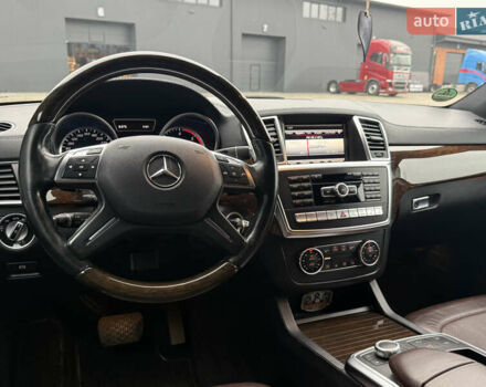 Черный Мерседес ГЛ-класс, объемом двигателя 3 л и пробегом 178 тыс. км за 32999 $, фото 57 на Automoto.ua