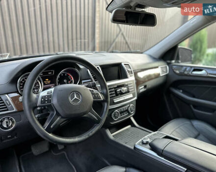 Чорний Мерседес ГЛ-Клас, об'ємом двигуна 3 л та пробігом 217 тис. км за 20500 $, фото 5 на Automoto.ua
