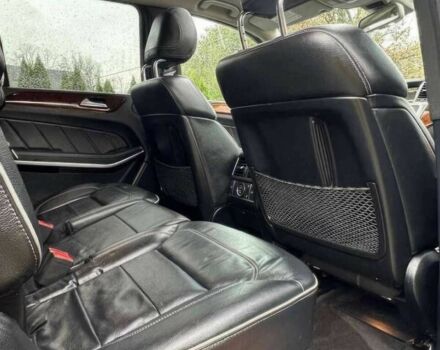 Чорний Мерседес ГЛ-Клас, об'ємом двигуна 4.7 л та пробігом 82 тис. км за 5400 $, фото 10 на Automoto.ua