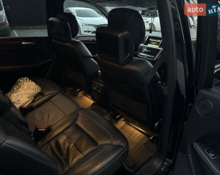 Мерседес ГЛ-Клас 2014 у Вінниці на Automoto.ua Чорний Мерседес ГЛ-Клас, об'ємом двигуна 3 л та пробігом 297 тис. км за 23500 $, фото 8 на Automoto.ua