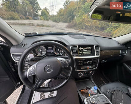 Мерседес ГЛ-класс 2014 в Днепре (Днепропетровске) на Automoto.ua Черный Мерседес ГЛ-класс, объемом двигателя 3 л и пробегом 213 тыс. км за 27000 $, фото 19 на Automoto.ua