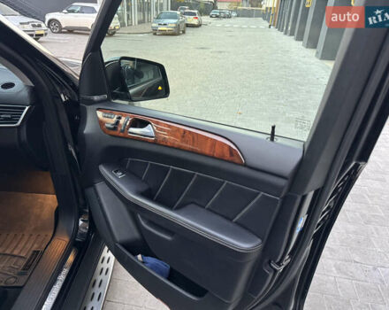 Мерседес ГЛ-Клас 2014 у Вінниці на Automoto.ua Чорний Мерседес ГЛ-Клас, об'ємом двигуна 3 л та пробігом 297 тис. км за 23500 $, фото 9 на Automoto.ua