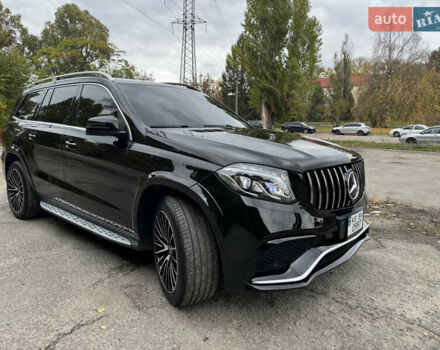 Мерседес ГЛ-класс 2014 в Днепре (Днепропетровске) на Automoto.ua Черный Мерседес ГЛ-класс, объемом двигателя 3 л и пробегом 213 тыс. км за 27000 $, фото 5 на Automoto.ua