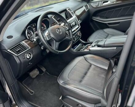 Чорний Мерседес ГЛ-Клас, об'ємом двигуна 3 л та пробігом 260 тис. км за 25500 $, фото 7 на Automoto.ua