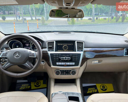 Чорний Мерседес ГЛ-Клас, об'ємом двигуна 3 л та пробігом 236 тис. км за 26200 $, фото 11 на Automoto.ua