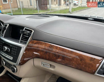 Чорний Мерседес ГЛ-Клас, об'ємом двигуна 3 л та пробігом 250 тис. км за 30000 $, фото 37 на Automoto.ua