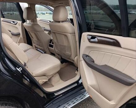 Черный Мерседес ГЛ-класс, объемом двигателя 3 л и пробегом 159 тыс. км за 23000 $, фото 20 на Automoto.ua