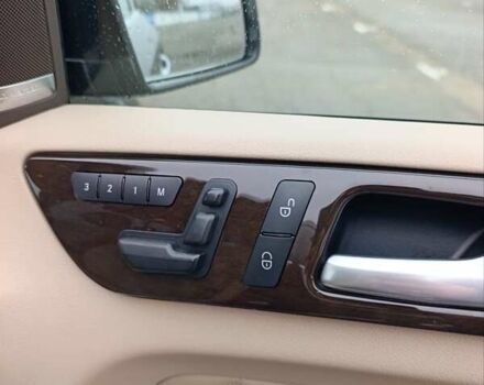 Черный Мерседес ГЛ-класс, объемом двигателя 3 л и пробегом 159 тыс. км за 23000 $, фото 11 на Automoto.ua