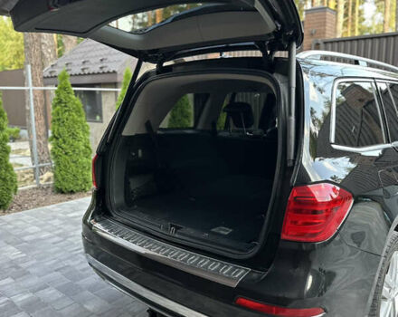 Чорний Мерседес ГЛ-Клас, об'ємом двигуна 3 л та пробігом 217 тис. км за 20500 $, фото 15 на Automoto.ua