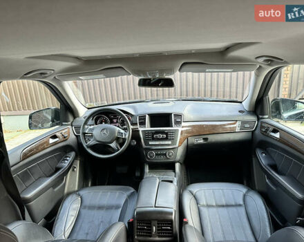 Чорний Мерседес ГЛ-Клас, об'ємом двигуна 3 л та пробігом 217 тис. км за 20500 $, фото 6 на Automoto.ua