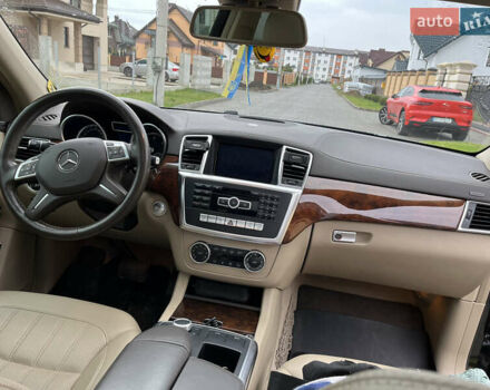 Чорний Мерседес ГЛ-Клас, об'ємом двигуна 3 л та пробігом 250 тис. км за 30000 $, фото 31 на Automoto.ua