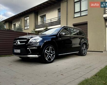 Мерседес ГЛ-класс 2015 в Киеве на Automoto.ua Черный Мерседес ГЛ-класс, объемом двигателя 3 л и пробегом 229 тыс. км за 30900 $, фото 17 на Automoto.ua