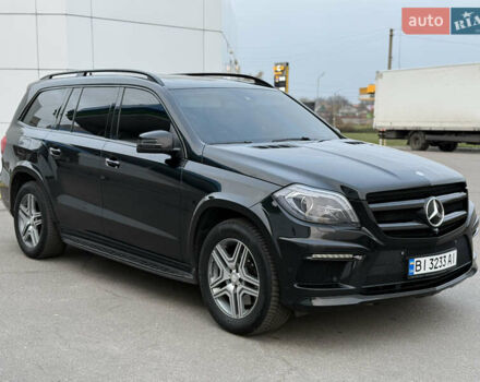 Черный Мерседес ГЛ-класс, объемом двигателя 3 л и пробегом 184 тыс. км за 33000 $, фото 1 на Automoto.ua
