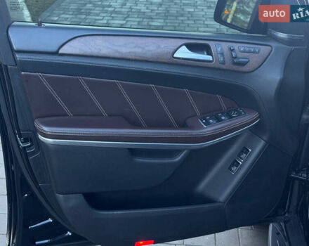 Черный Мерседес ГЛ-класс, объемом двигателя 5.46 л и пробегом 148 тыс. км за 42000 $, фото 19 на Automoto.ua