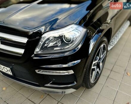 Мерседес ГЛ-класс 2015 в Киеве на Automoto.ua Черный Мерседес ГЛ-класс, объемом двигателя 3 л и пробегом 229 тыс. км за 30900 $, фото 15 на Automoto.ua
