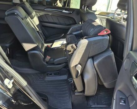 Черный Мерседес ГЛ-класс, объемом двигателя 2.99 л и пробегом 240 тыс. км за 27400 $, фото 17 на Automoto.ua