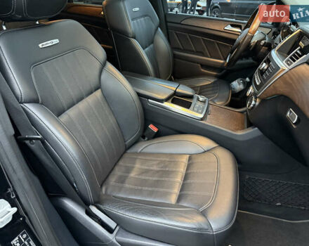 Черный Мерседес ГЛ-класс, объемом двигателя 3 л и пробегом 184 тыс. км за 33000 $, фото 18 на Automoto.ua