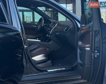 Черный Мерседес ГЛ-класс, объемом двигателя 5.46 л и пробегом 148 тыс. км за 42000 $, фото 25 на Automoto.ua