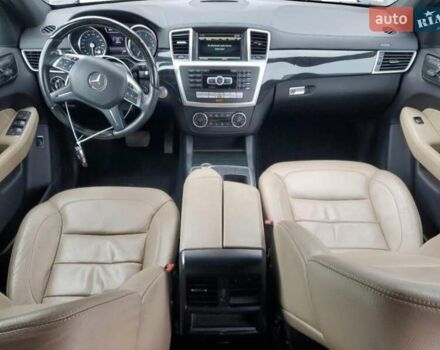 Черный Мерседес ГЛ-класс, объемом двигателя 3 л и пробегом 198 тыс. км за 15750 $, фото 7 на Automoto.ua