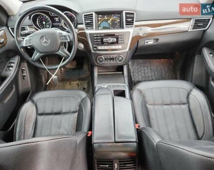Чорний Мерседес ГЛ-Клас, об'ємом двигуна 3 л та пробігом 107 тис. км за 4500 $, фото 7 на Automoto.ua