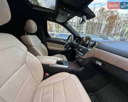 Черный Мерседес ГЛ-класс, объемом двигателя 3 л и пробегом 271 тыс. км за 35000 $, фото 27 на Automoto.ua