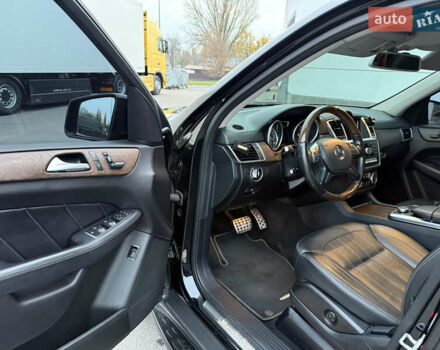Черный Мерседес ГЛ-класс, объемом двигателя 3 л и пробегом 184 тыс. км за 33000 $, фото 12 на Automoto.ua