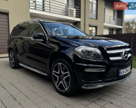 Мерседес ГЛ-класс 2015 в Киеве на Automoto.ua Черный Мерседес ГЛ-класс, объемом двигателя 3 л и пробегом 229 тыс. км за 30900 $, фото 22 на Automoto.ua