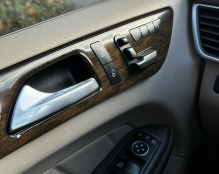 Мерседес ГЛ-класс 2015 в Житомире на Automoto.ua Черный Мерседес ГЛ-класс, объемом двигателя 3 л и пробегом 170 тыс. км за 29000 $, фото 11 на Automoto.ua